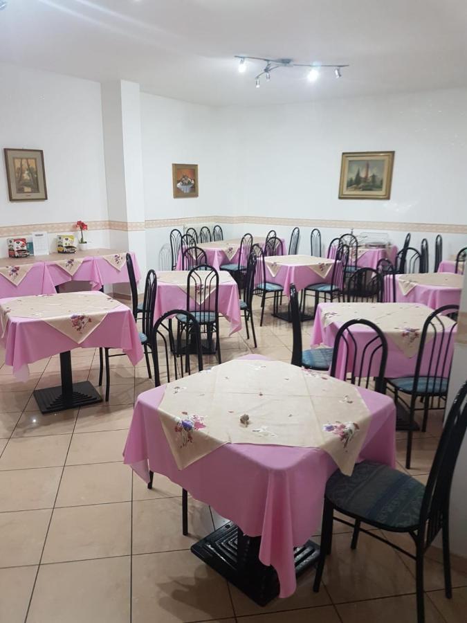 Hotel Fatima Rimini Exterior photo